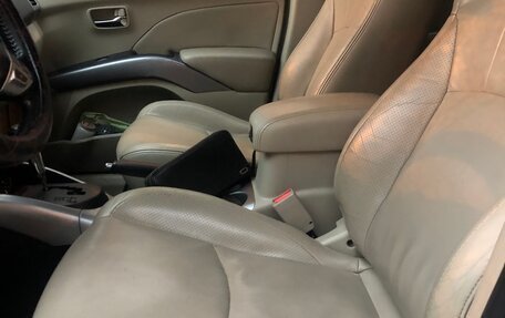 Mitsubishi Outlander III рестайлинг 3, 2008 год, 990 000 рублей, 14 фотография