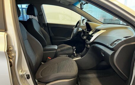 Hyundai Solaris II рестайлинг, 2016 год, 1 070 000 рублей, 11 фотография
