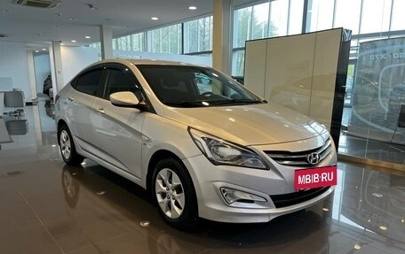 Hyundai Solaris II рестайлинг, 2016 год, 1 070 000 рублей, 3 фотография