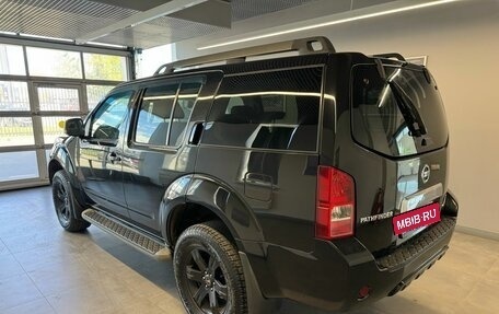 Nissan Pathfinder, 2011 год, 1 199 000 рублей, 6 фотография