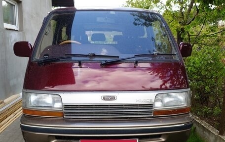 Toyota HiAce H100, 1993 год, 650 000 рублей, 1 фотография