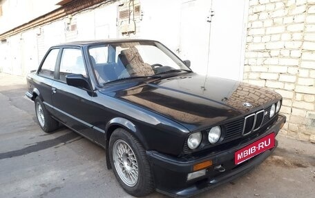 BMW 3 серия, 1986 год, 1 400 000 рублей, 1 фотография