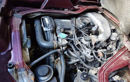 Toyota HiAce H100, 1993 год, 650 000 рублей, 2 фотография