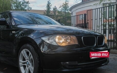 BMW 1 серия, 2011 год, 1 100 000 рублей, 2 фотография