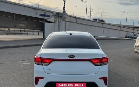 KIA Rio IV, 2017 год, 625 000 рублей, 4 фотография