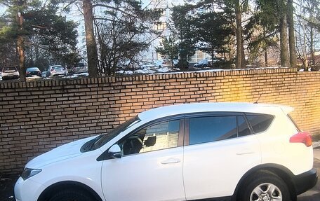 Toyota RAV4, 2015 год, 1 950 000 рублей, 11 фотография