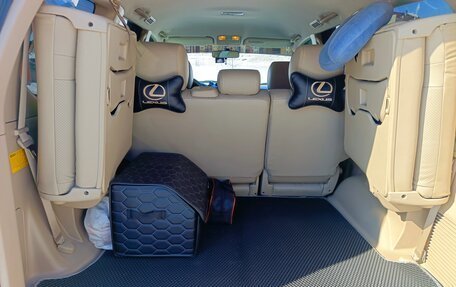 Toyota Land Cruiser Prado 120 рестайлинг, 2005 год, 2 260 000 рублей, 17 фотография