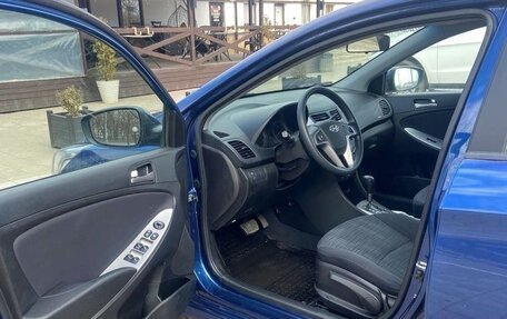 Hyundai Solaris II рестайлинг, 2016 год, 1 100 000 рублей, 4 фотография