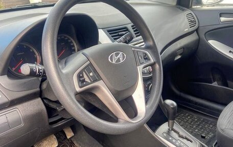 Hyundai Solaris II рестайлинг, 2016 год, 1 100 000 рублей, 7 фотография