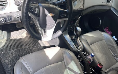 Chevrolet Cruze II, 2012 год, 635 000 рублей, 6 фотография