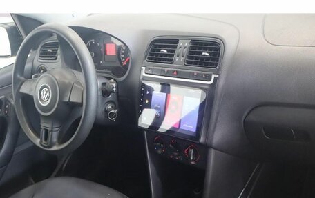 Volkswagen Polo VI (EU Market), 2013 год, 690 000 рублей, 5 фотография