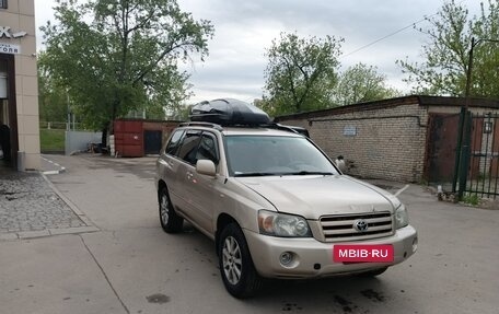 Toyota Highlander III, 2003 год, 1 500 000 рублей, 6 фотография