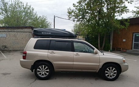 Toyota Highlander III, 2003 год, 1 500 000 рублей, 9 фотография