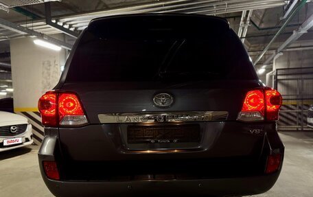 Toyota Land Cruiser 200, 2012 год, 3 500 000 рублей, 8 фотография