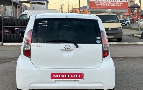Toyota Passo III, 2004 год, 390 000 рублей, 3 фотография