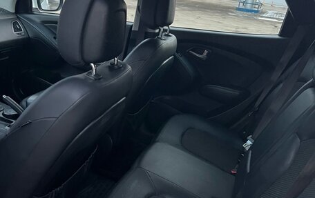 Hyundai ix35 I рестайлинг, 2012 год, 949 000 рублей, 15 фотография