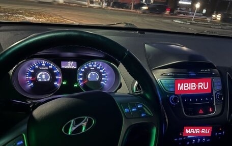 Hyundai ix35 I рестайлинг, 2012 год, 949 000 рублей, 18 фотография