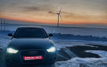 Audi A4, 2013 год, 1 550 000 рублей, 6 фотография