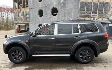 Mitsubishi Pajero Sport II рестайлинг, 2011 год, 1 650 000 рублей, 2 фотография