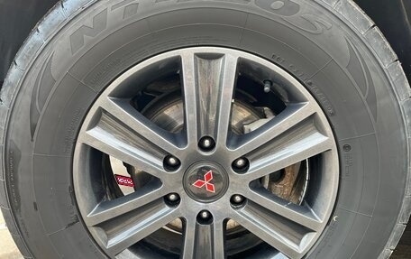 Mitsubishi Pajero Sport II рестайлинг, 2011 год, 1 650 000 рублей, 9 фотография