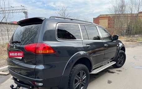 Mitsubishi Pajero Sport II рестайлинг, 2011 год, 1 650 000 рублей, 10 фотография
