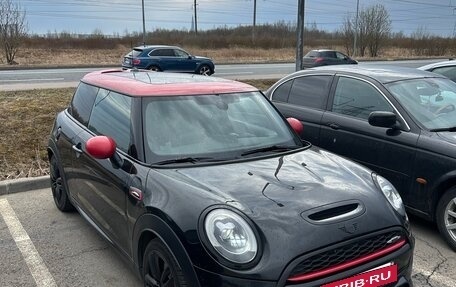 MINI Hatch, 2017 год, 2 200 000 рублей, 2 фотография