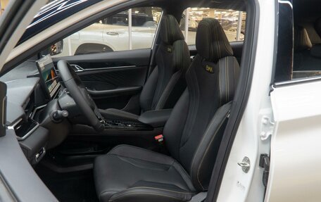 Geely Coolray I, 2025 год, 2 520 000 рублей, 9 фотография