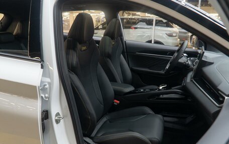 Geely Coolray I, 2025 год, 2 520 000 рублей, 8 фотография