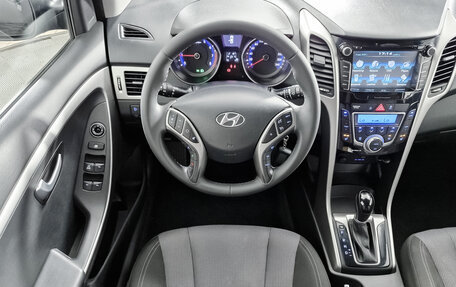 Hyundai i30 II рестайлинг, 2016 год, 1 170 000 рублей, 14 фотография