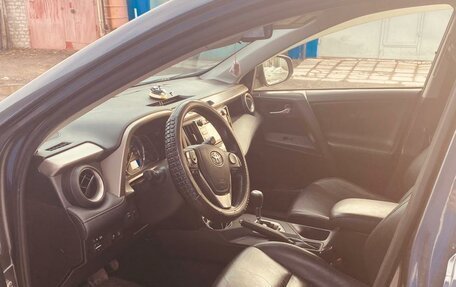 Toyota RAV4, 2014 год, 2 200 000 рублей, 4 фотография
