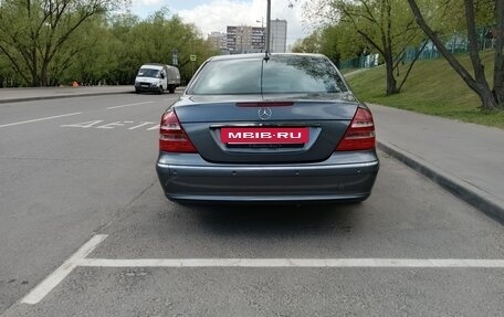 Mercedes-Benz E-Класс, 2004 год, 1 700 000 рублей, 2 фотография