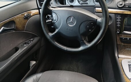 Mercedes-Benz E-Класс, 2004 год, 1 700 000 рублей, 11 фотография