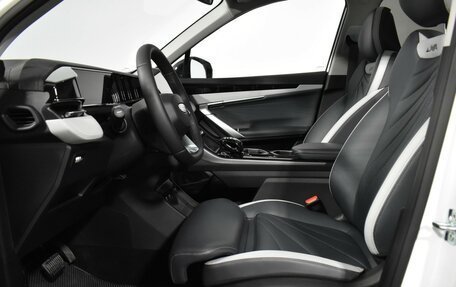 Geely Atlas, 2024 год, 3 200 000 рублей, 19 фотография