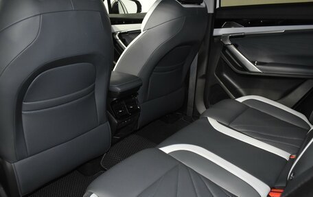 Geely Atlas, 2024 год, 3 200 000 рублей, 23 фотография