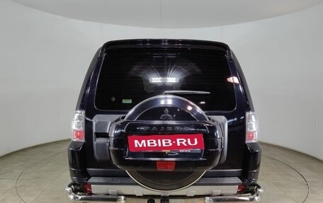 Mitsubishi Pajero IV, 2010 год, 1 835 000 рублей, 6 фотография