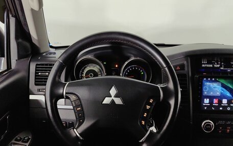 Mitsubishi Pajero IV, 2010 год, 1 835 000 рублей, 12 фотография