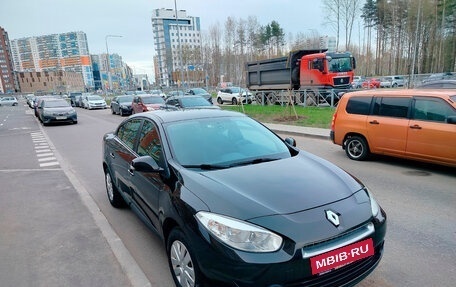 Renault Fluence I, 2013 год, 650 000 рублей, 2 фотография