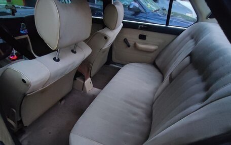 BMW 5 серия, 1985 год, 300 000 рублей, 6 фотография