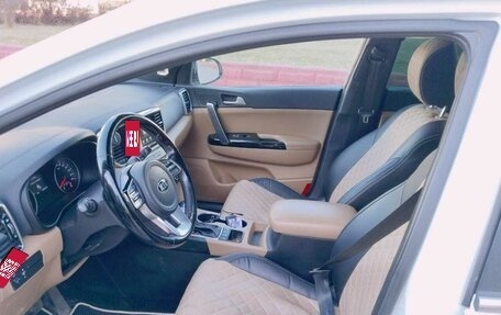 KIA Sportage IV рестайлинг, 2018 год, 2 150 000 рублей, 9 фотография