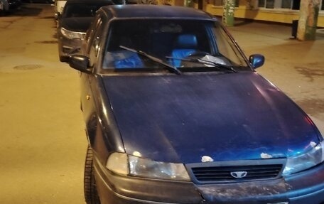 Daewoo Nexia I рестайлинг, 1999 год, 100 000 рублей, 2 фотография