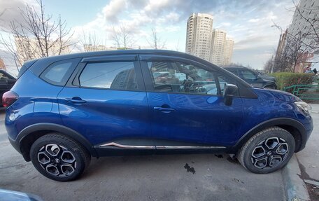 Renault Kaptur I рестайлинг, 2021 год, 1 800 000 рублей, 3 фотография
