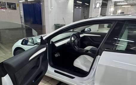 Tesla Model 3 I, 2021 год, 4 150 000 рублей, 26 фотография