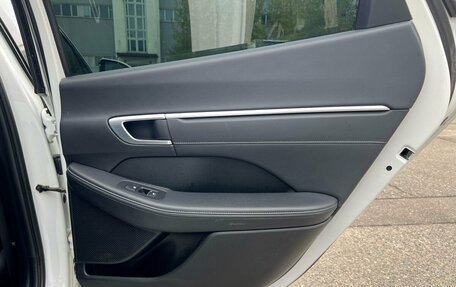 Hyundai Sonata VIII, 2022 год, 2 670 000 рублей, 20 фотография