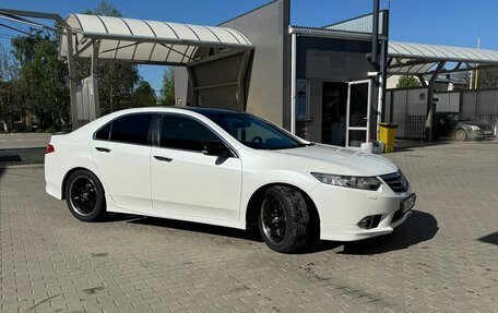 Honda Accord VIII рестайлинг, 2012 год, 1 700 000 рублей, 8 фотография