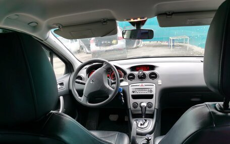 Peugeot 308 II, 2010 год, 680 000 рублей, 5 фотография