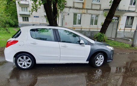 Peugeot 308 II, 2010 год, 422 222 рублей, 3 фотография