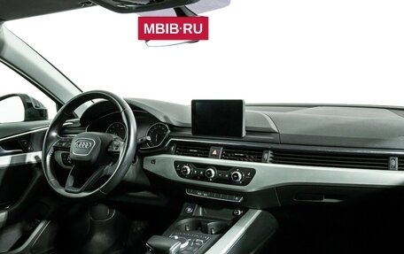 Audi A4, 2017 год, 1 999 700 рублей, 9 фотография