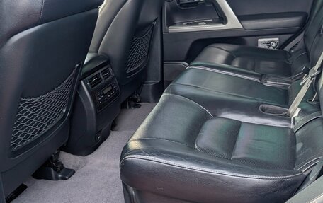 Toyota Land Cruiser 200, 2012 год, 4 000 000 рублей, 8 фотография
