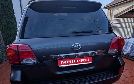 Toyota Land Cruiser 200, 2012 год, 4 000 000 рублей, 6 фотография