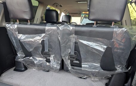 Toyota Land Cruiser 200, 2012 год, 4 000 000 рублей, 23 фотография